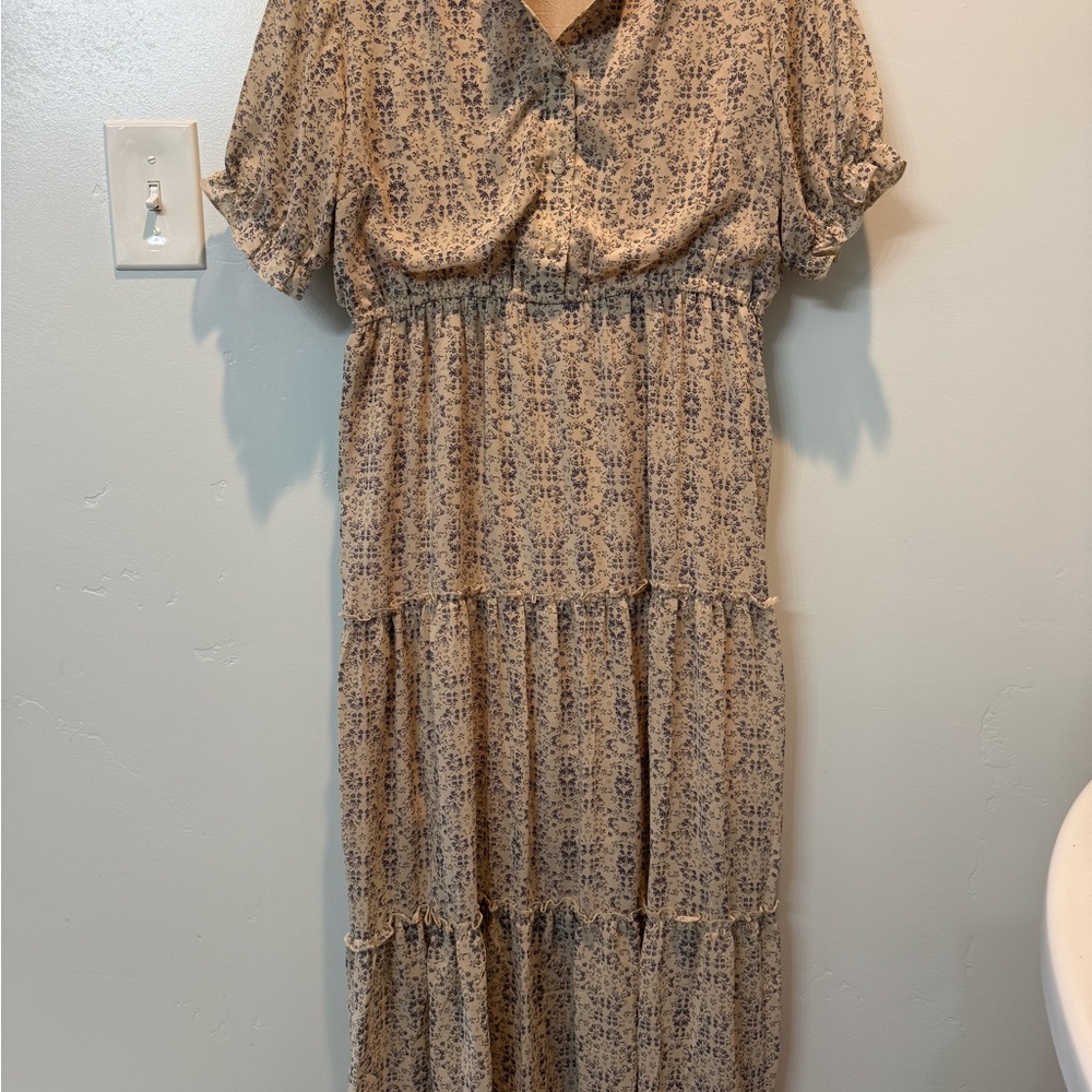 Wishlist Beige Floral Maxi Dress